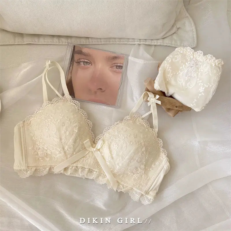 Bra/underwear Embroidered Lace Underwear Wireless Underwire Bra Comfortable Gathering Bra Set Lace Bra Set