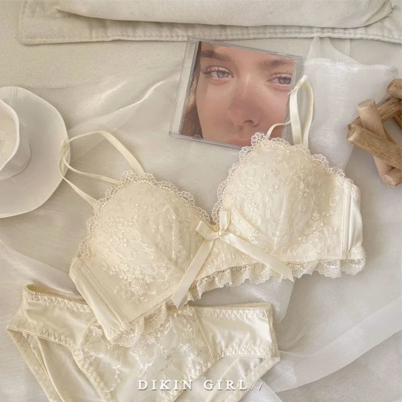 Bra/underwear Embroidered Lace Underwear Wireless Underwire Bra Comfortable Gathering Bra Set Lace Bra Set